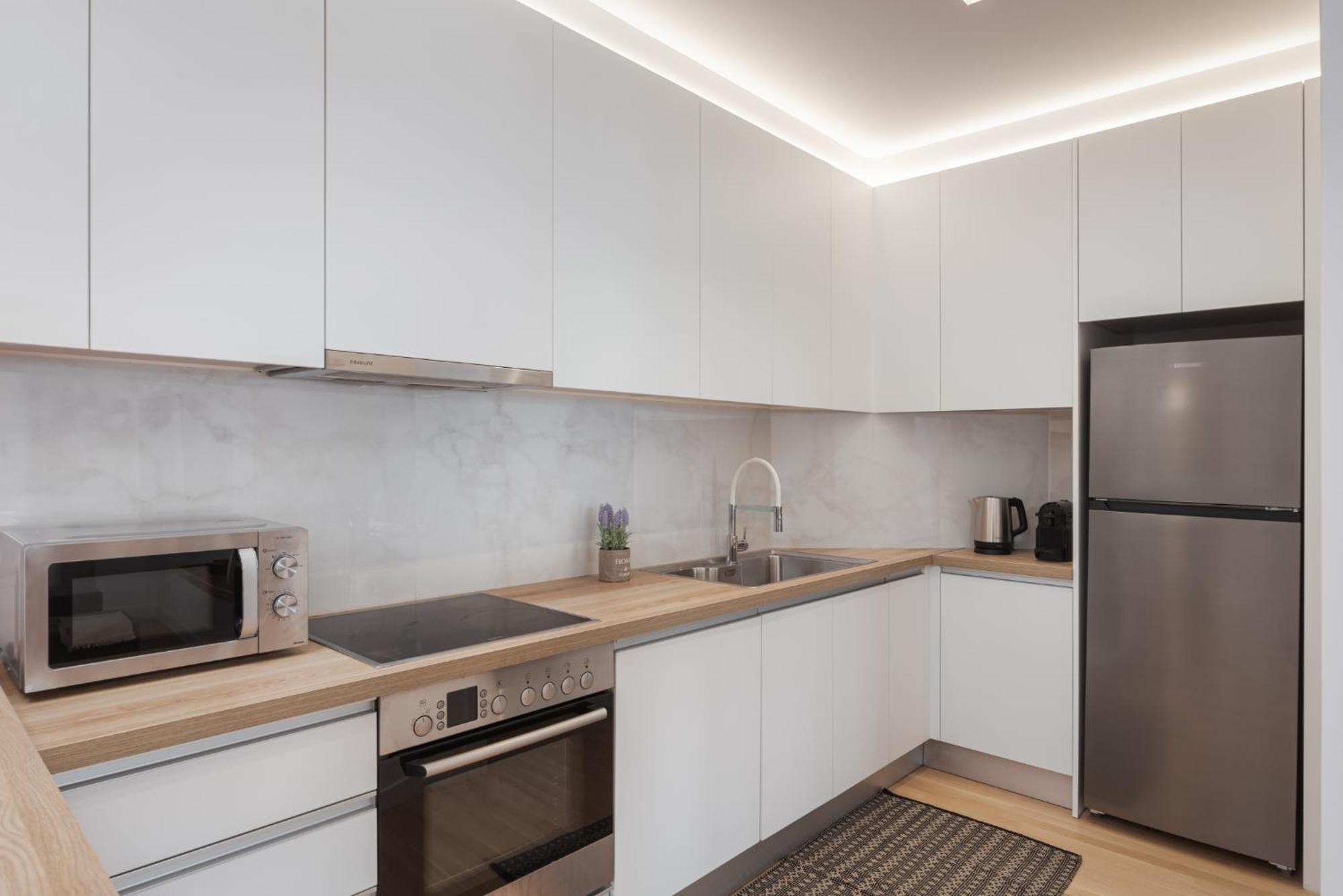 Athenian Hillside Apartment